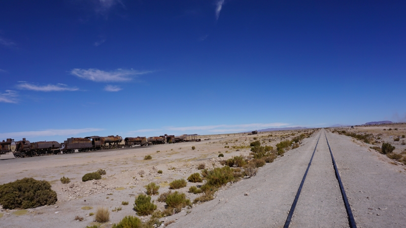 Uyuni train cemetery 02