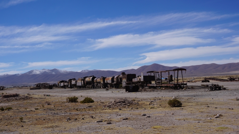 Uyuni train cemetery 10