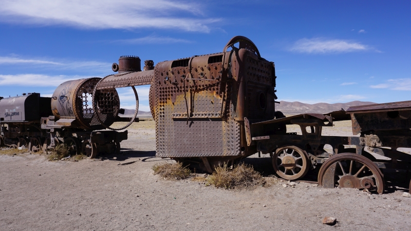 Uyuni train cemetery 15