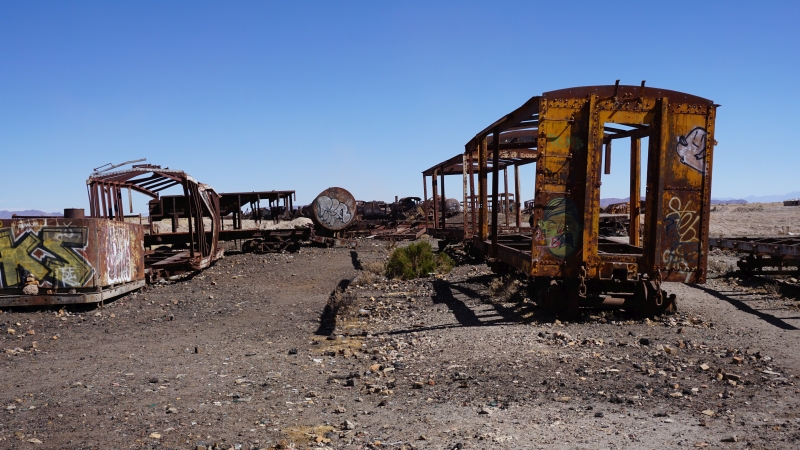 Uyuni train cemetery 32