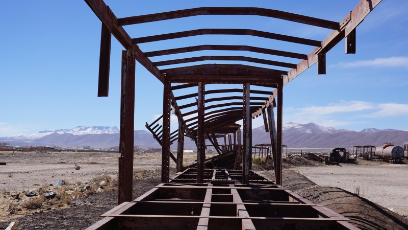 Uyuni train cemetery 40