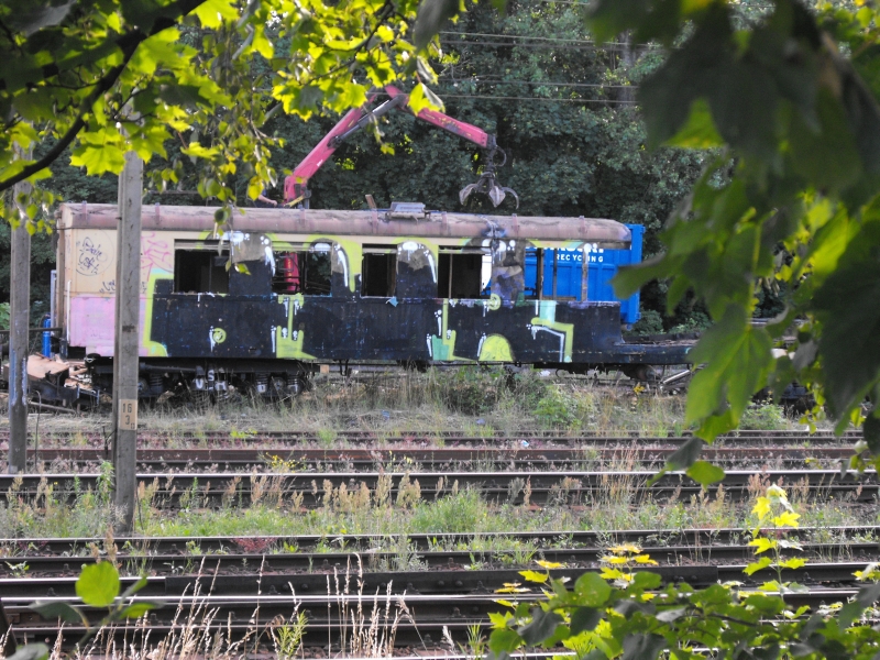 rozbiórka wagonu 06