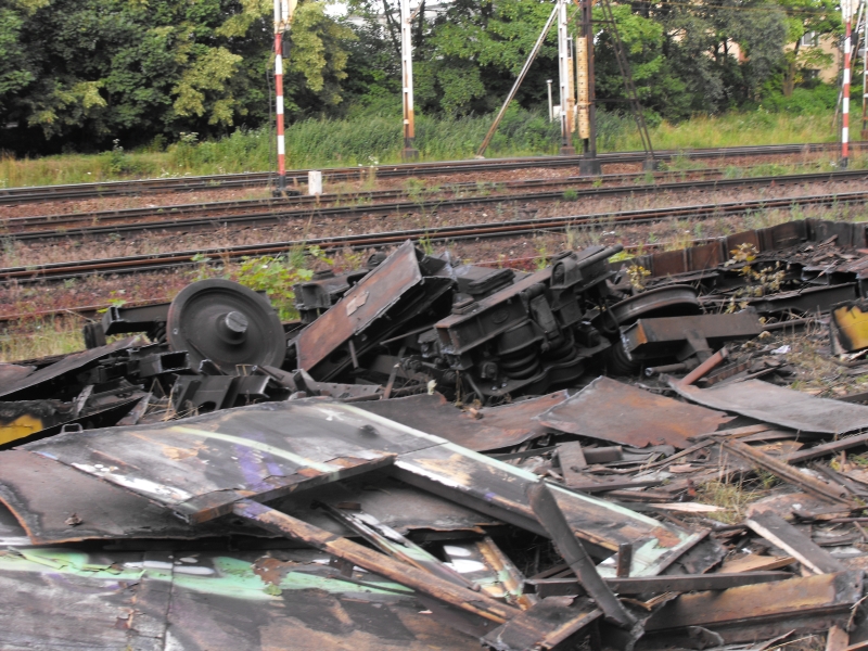 rozbiórka wagonu 09