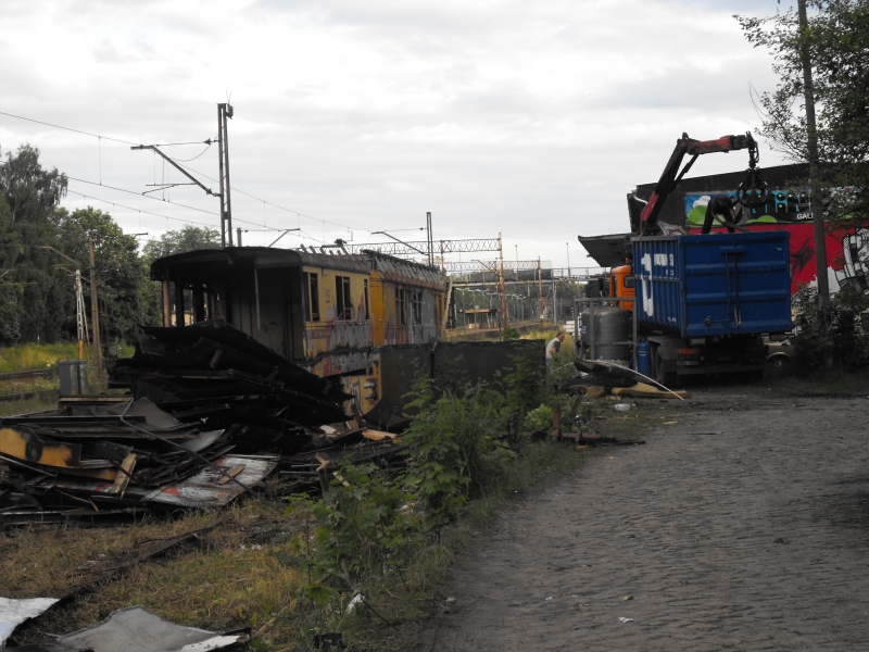 rozbiórka wagonu 10