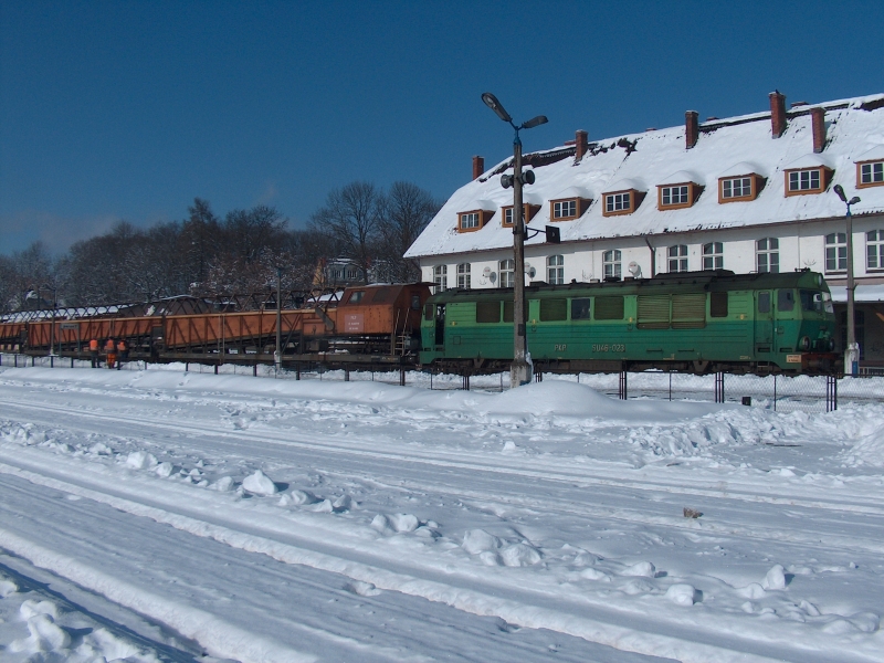 SU46-023 wraz z PSE-53