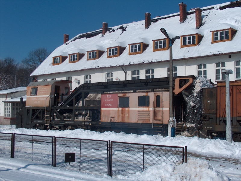 Maszyna odśnieżna PSE-53