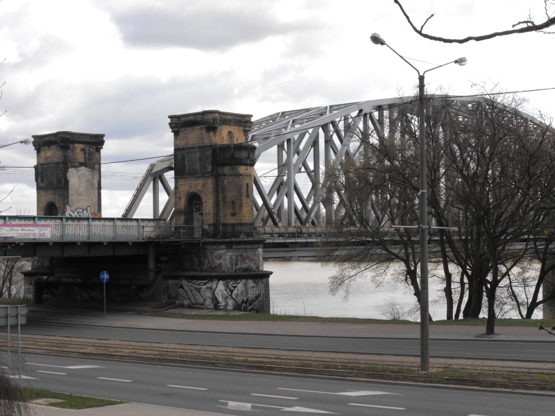 most kolejowy w Toruniu 03