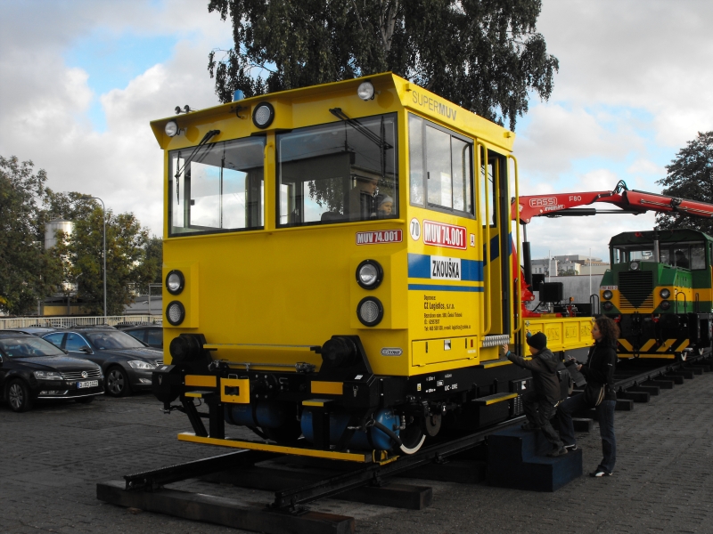 TRAKO 2011 MUV74.001