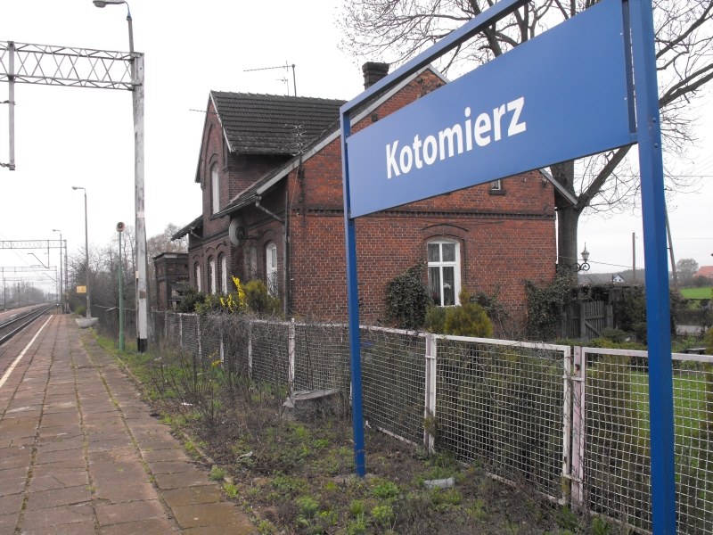 Kotomierz 02